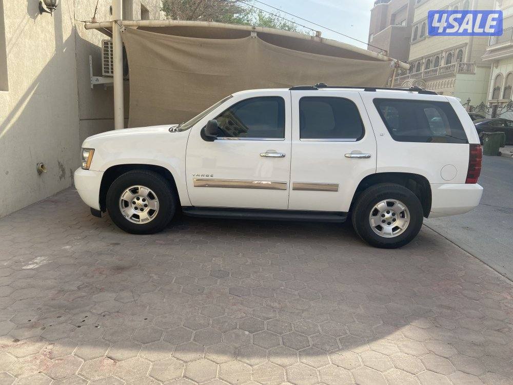 للبيع تاهو موديل 20120