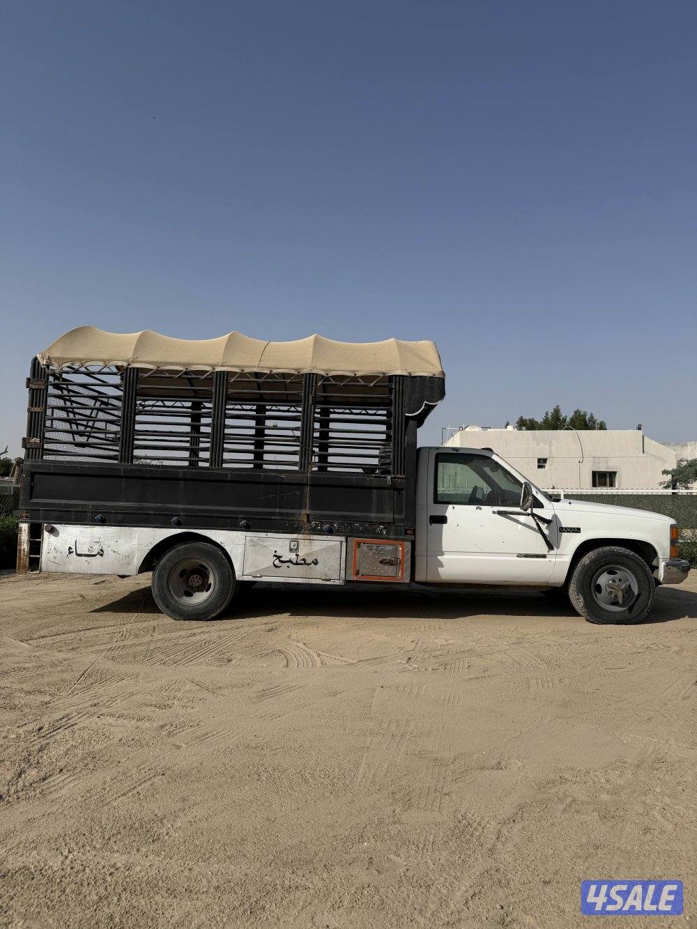 3500 نصف شاحنه 6 welمكينه 454 عداد 97,000 فقط وكالة الكويت صبغ الوكاله2