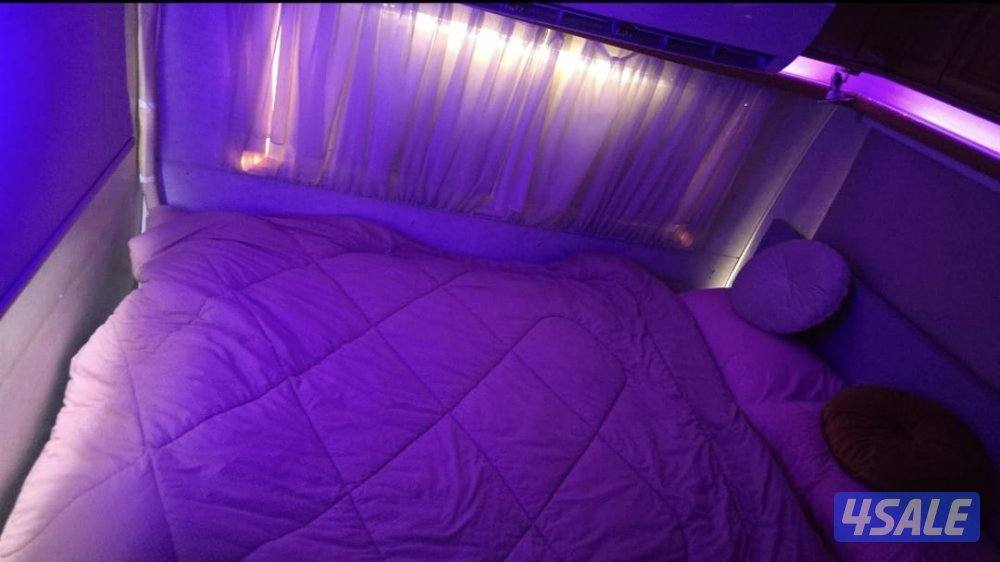 كشته برية بحرية للإيجار كرفان VIP5