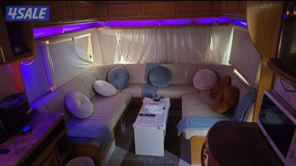 كشته برية بحرية للإيجار كرفان VIP8