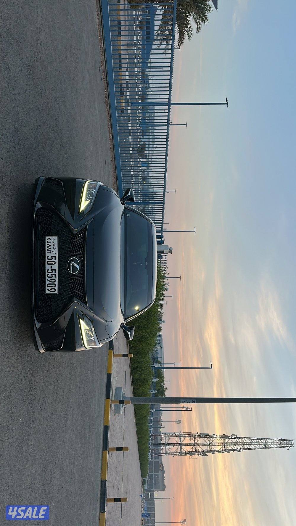 لكزس F- sport ES3504