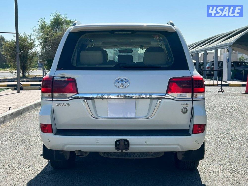 لاند GXR موديل 2016 ماشي 227 الف ٦ سلندر7