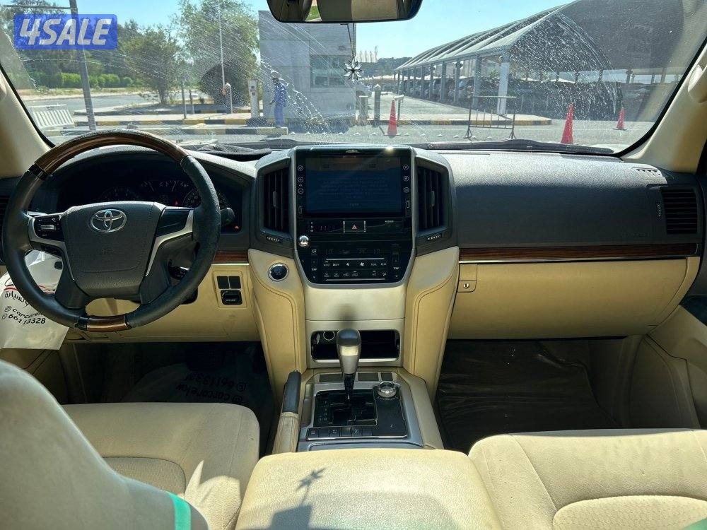 لاند GXR موديل 2016 ماشي 227 الف ٦ سلندر12