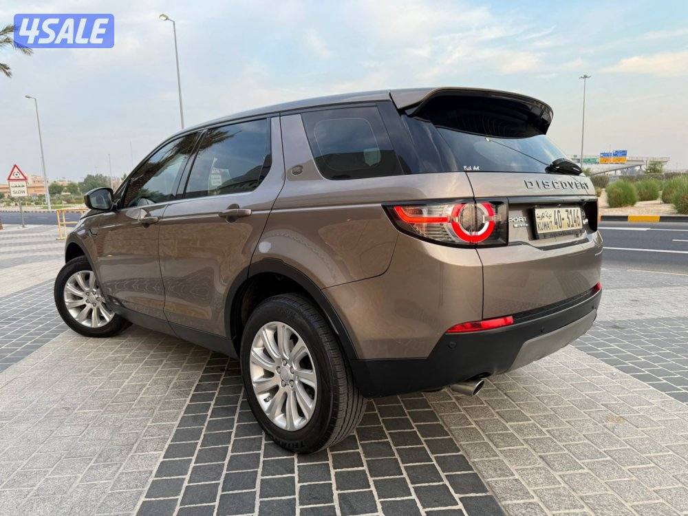 لاندروفر //  دسكفري سبورة   //  2016  //6