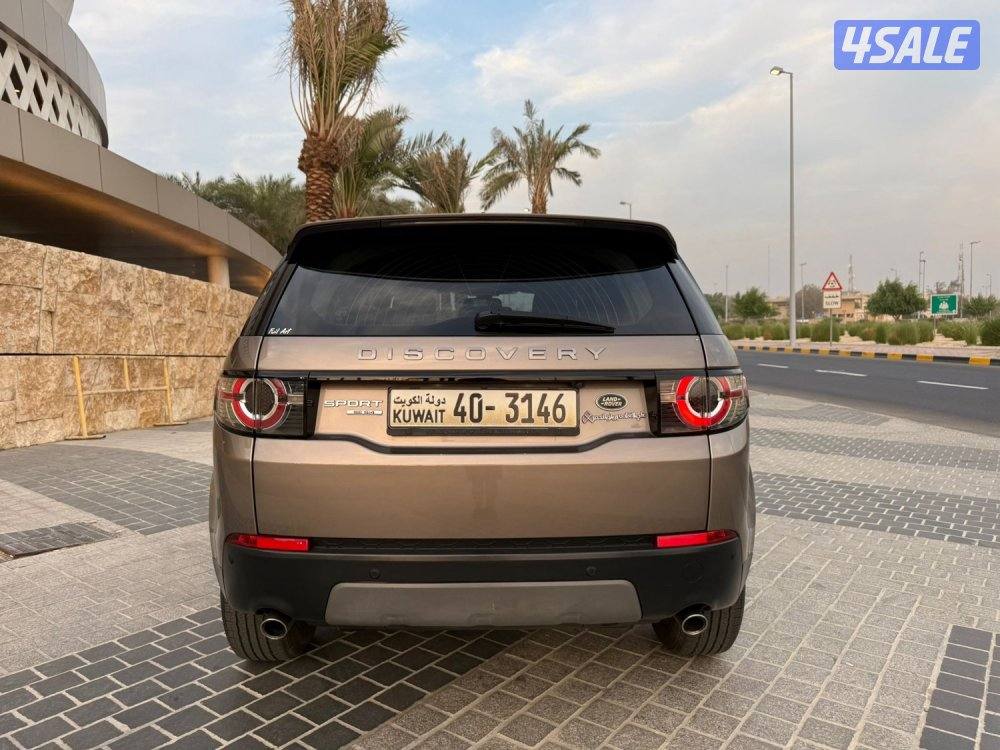 لاندروفر //  دسكفري سبورة   //  2016  //9