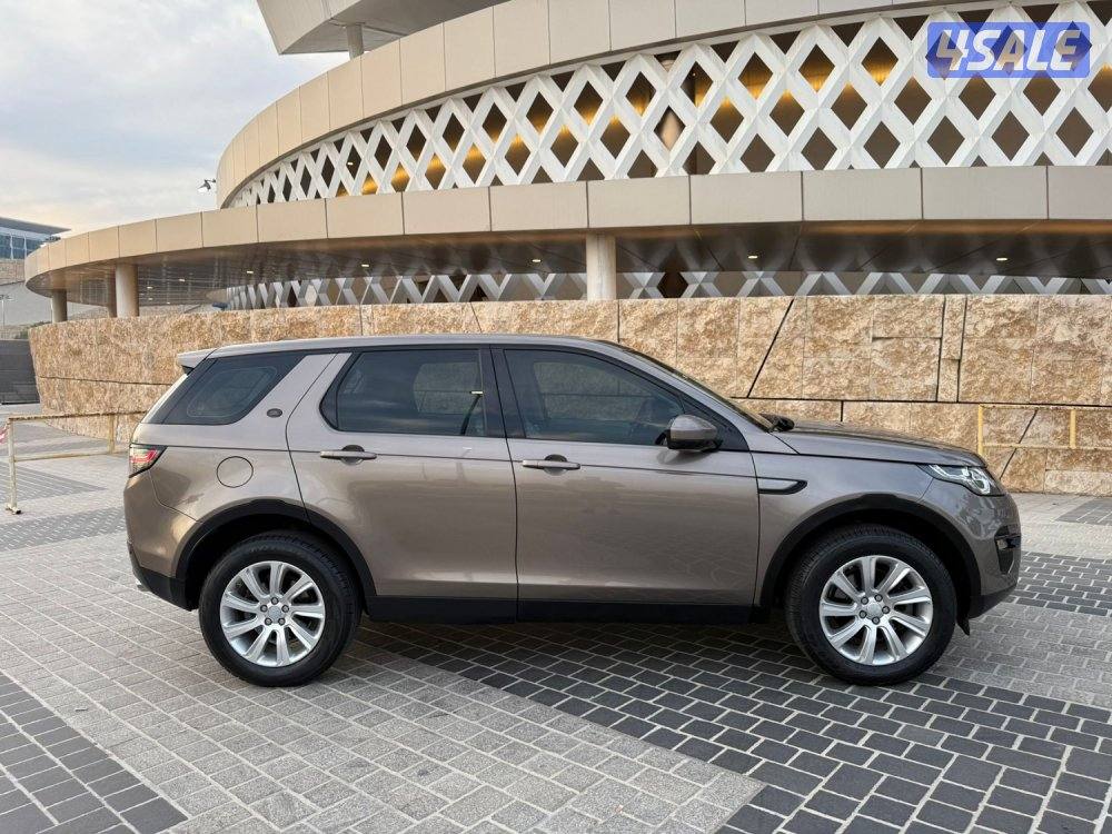 لاندروفر //  دسكفري سبورة   //  2016  //11