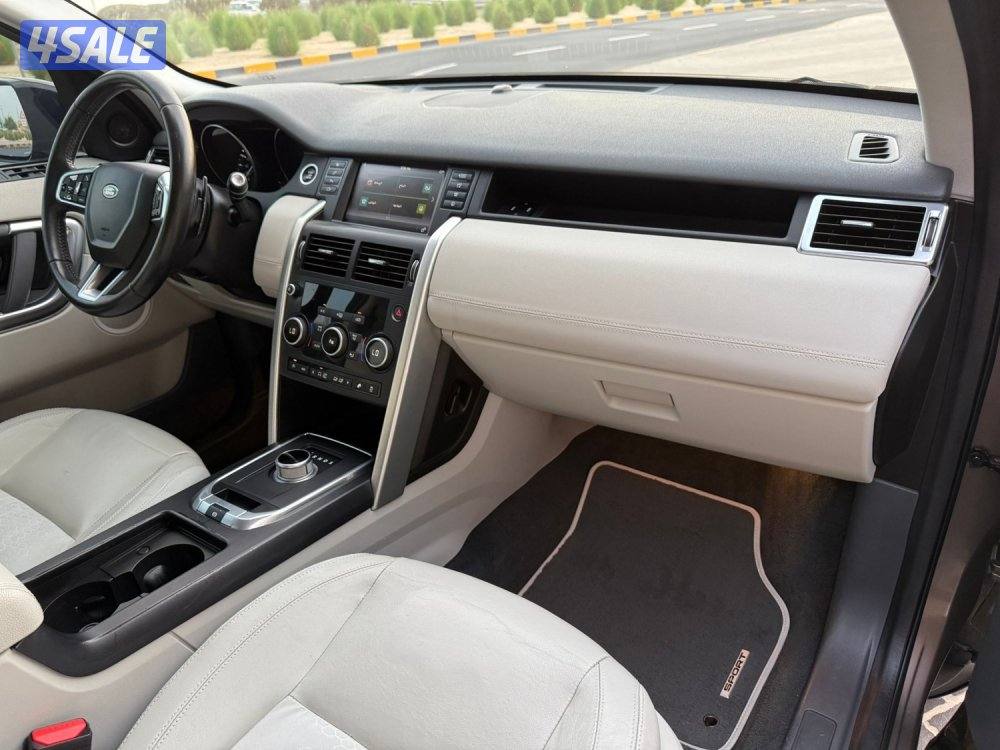 لاندروفر //  دسكفري سبورة   //  2016  //14