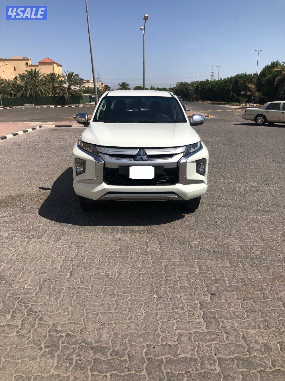 2023 وانيت دبل بانزين8