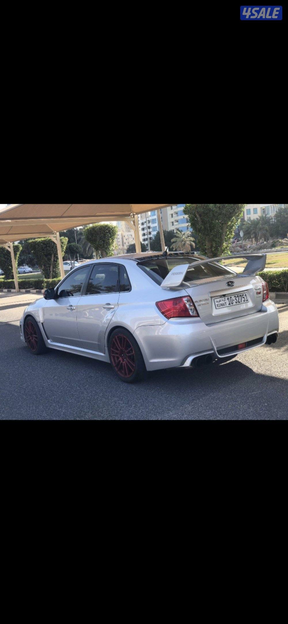 2011 Subaru WRX STI 
للبيع3