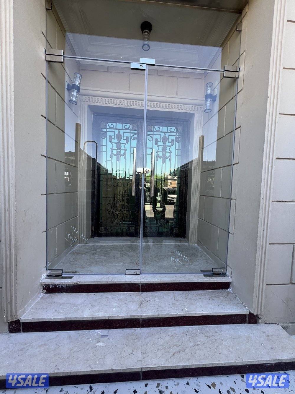 فني زجاج سكريت واجهات شاور بكس مرايات المنيوم ستيل كافة اعمال الزجاج ا6