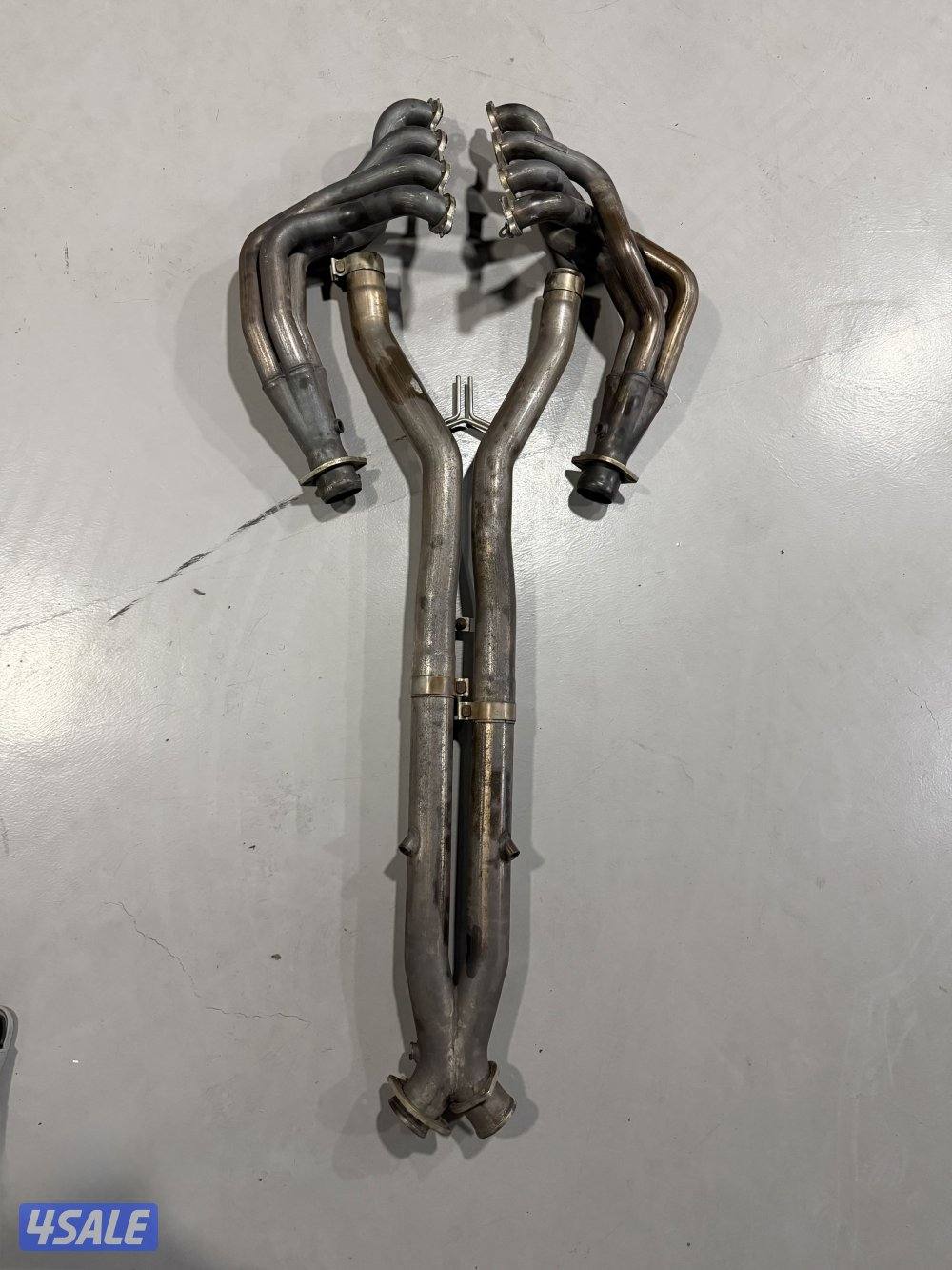 للبيع هدرز اميركان ريسنق c7 zo6 مع البايب0