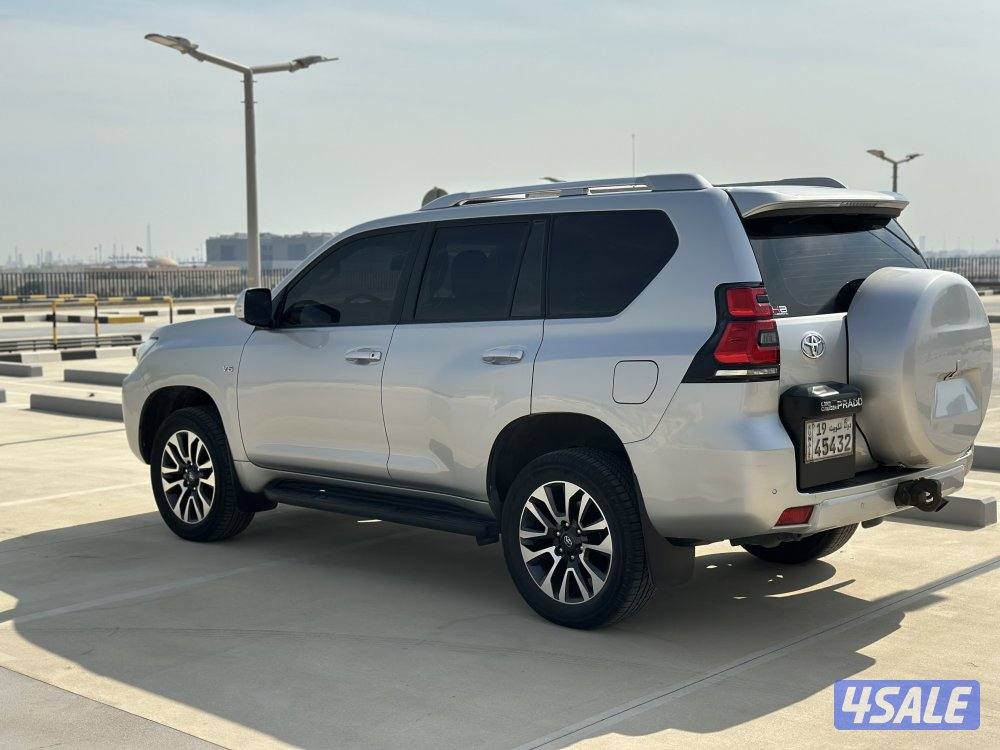 للبيع برادو 2022 صبغ وكالة مالك اول0