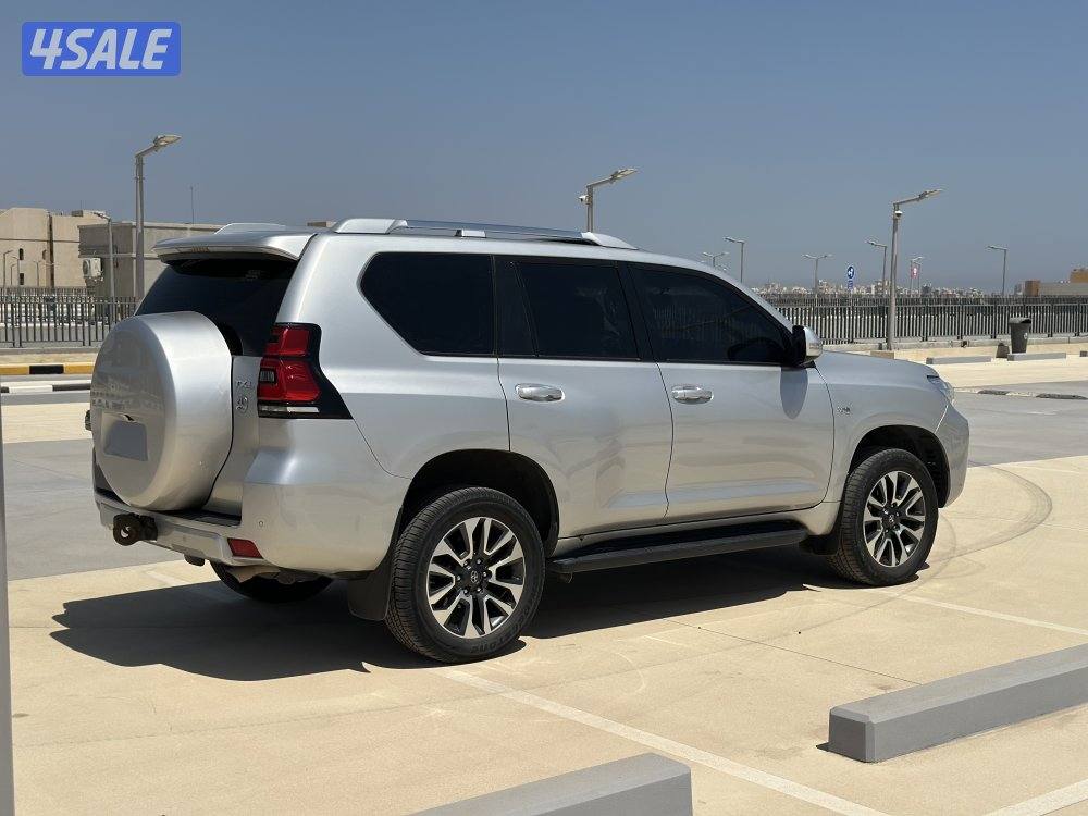 للبيع برادو 2022 صبغ وكالة مالك اول3