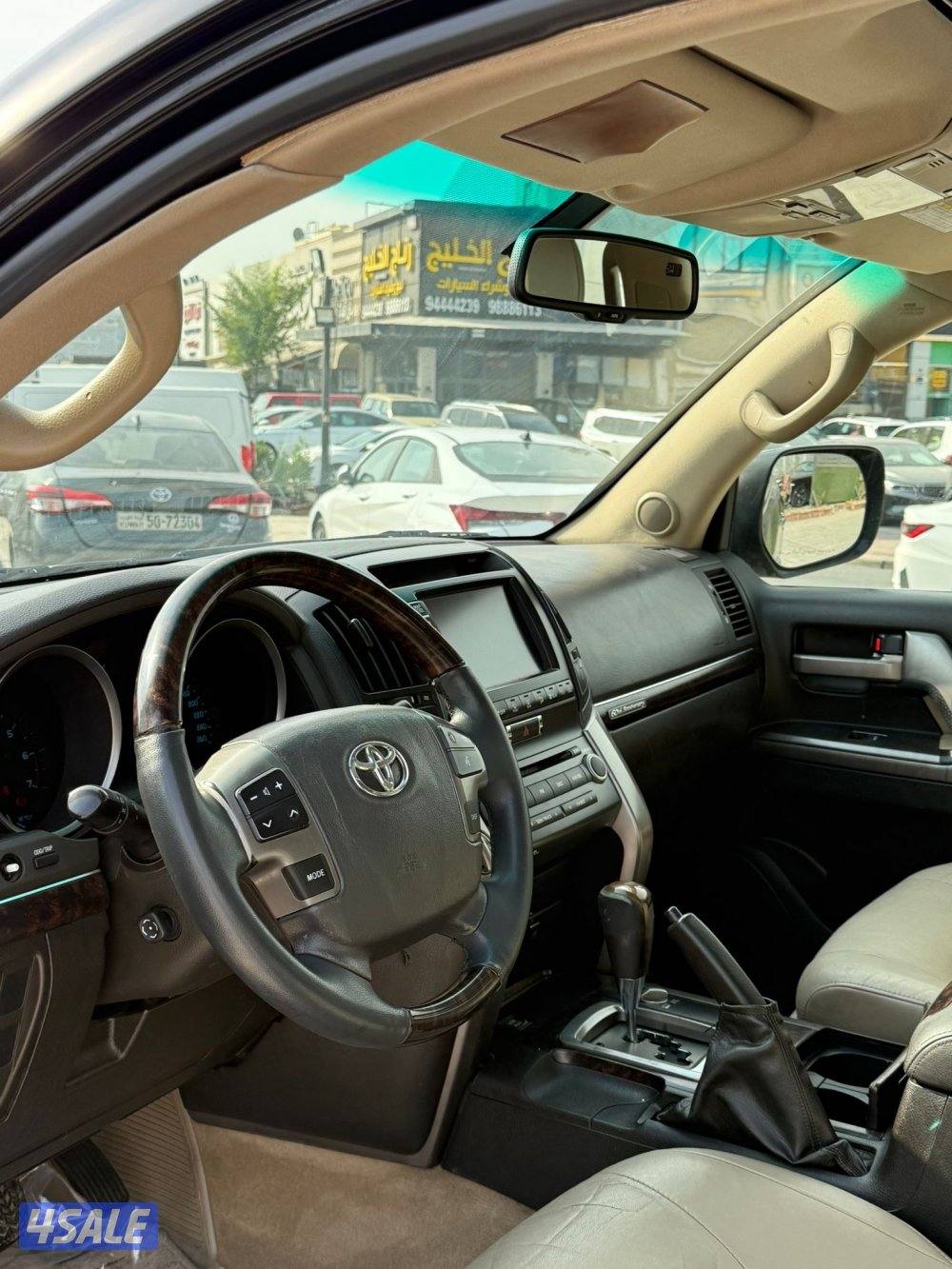 لاند كروزر VXR موديل ٢٠١١ ماشي ٢٨٠ شرط الفحص4