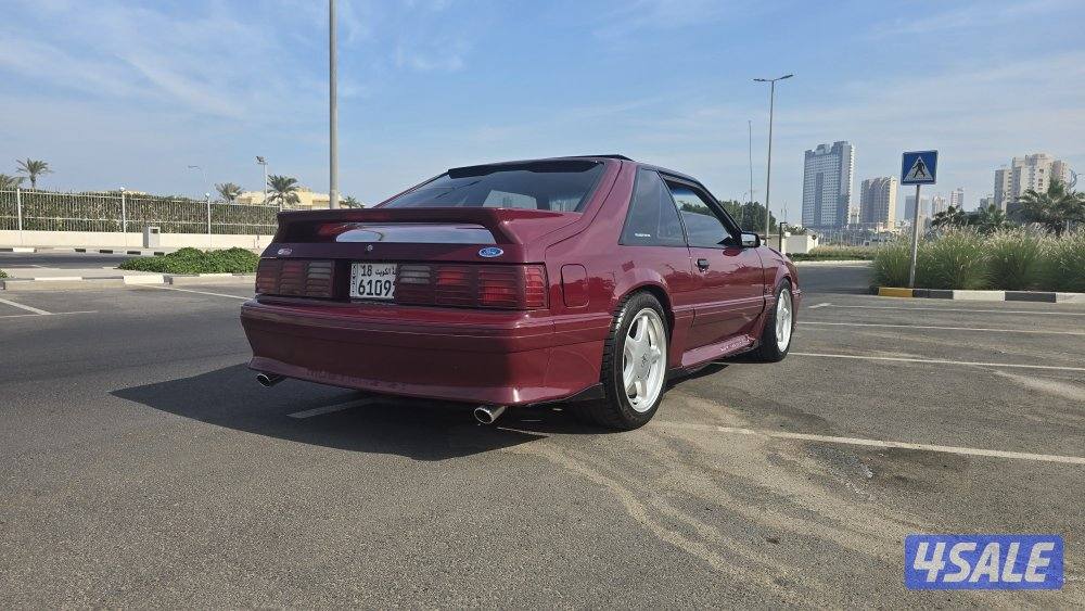 موستنغ ١٩٨٨0