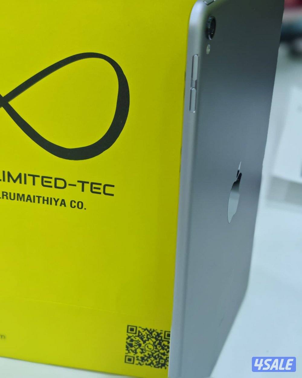 ايباد برو 64 جيجابايت فضي iPad Pro 105 64GB Silver Used like new4