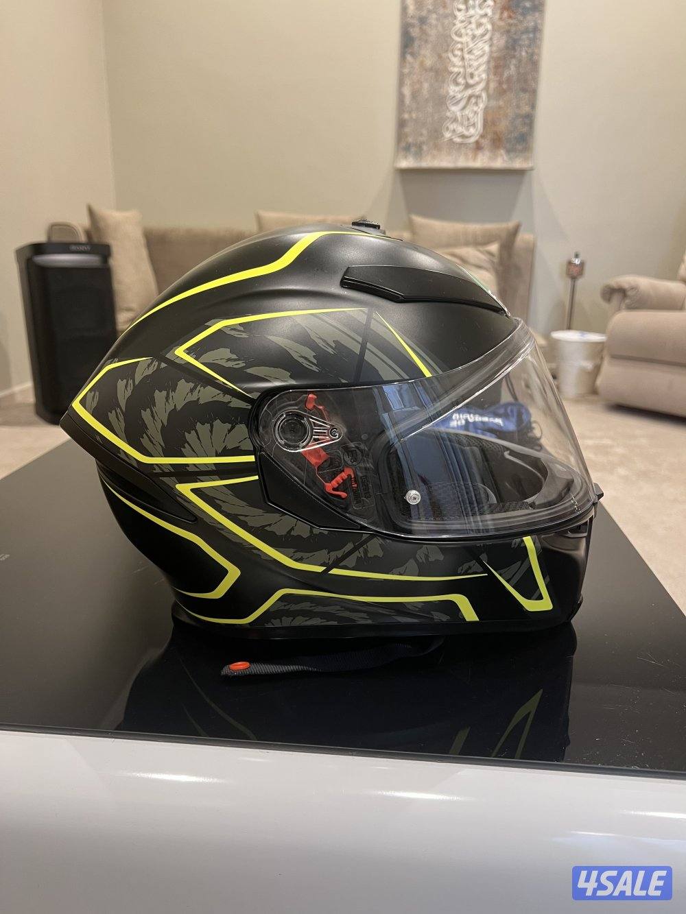 Agv k5 s tornado size m0