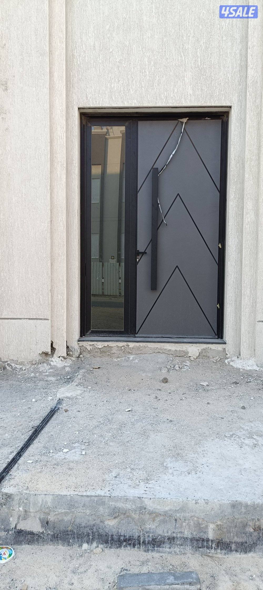 معلم المنيوم8