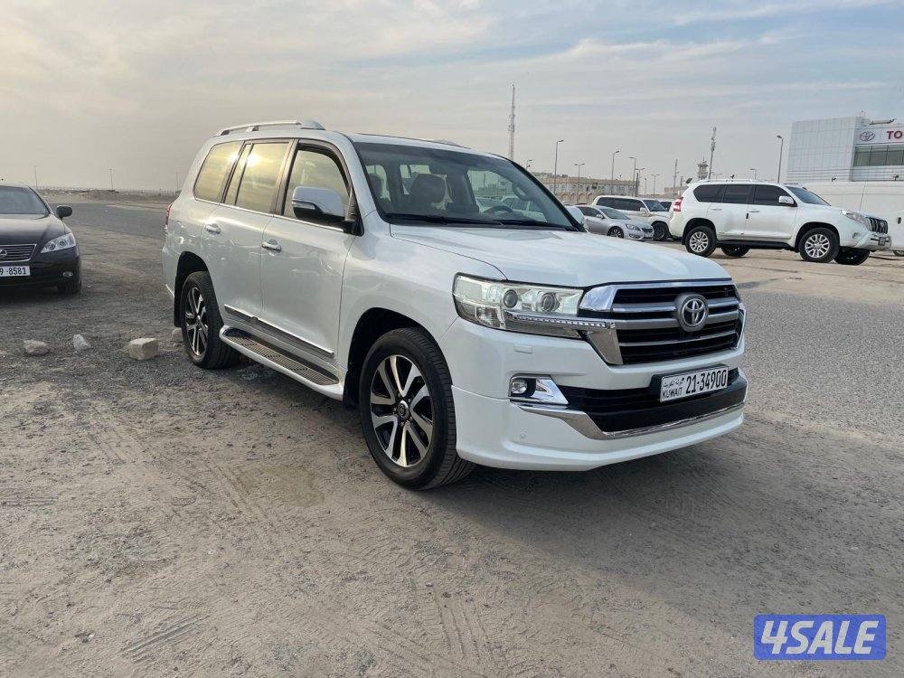 لاندكروزر VXR1