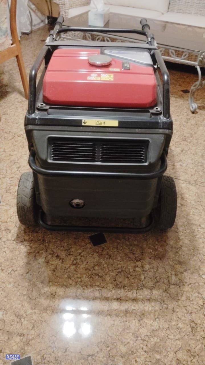 للبيع جنريتور هوندا ٧٠٠٠1