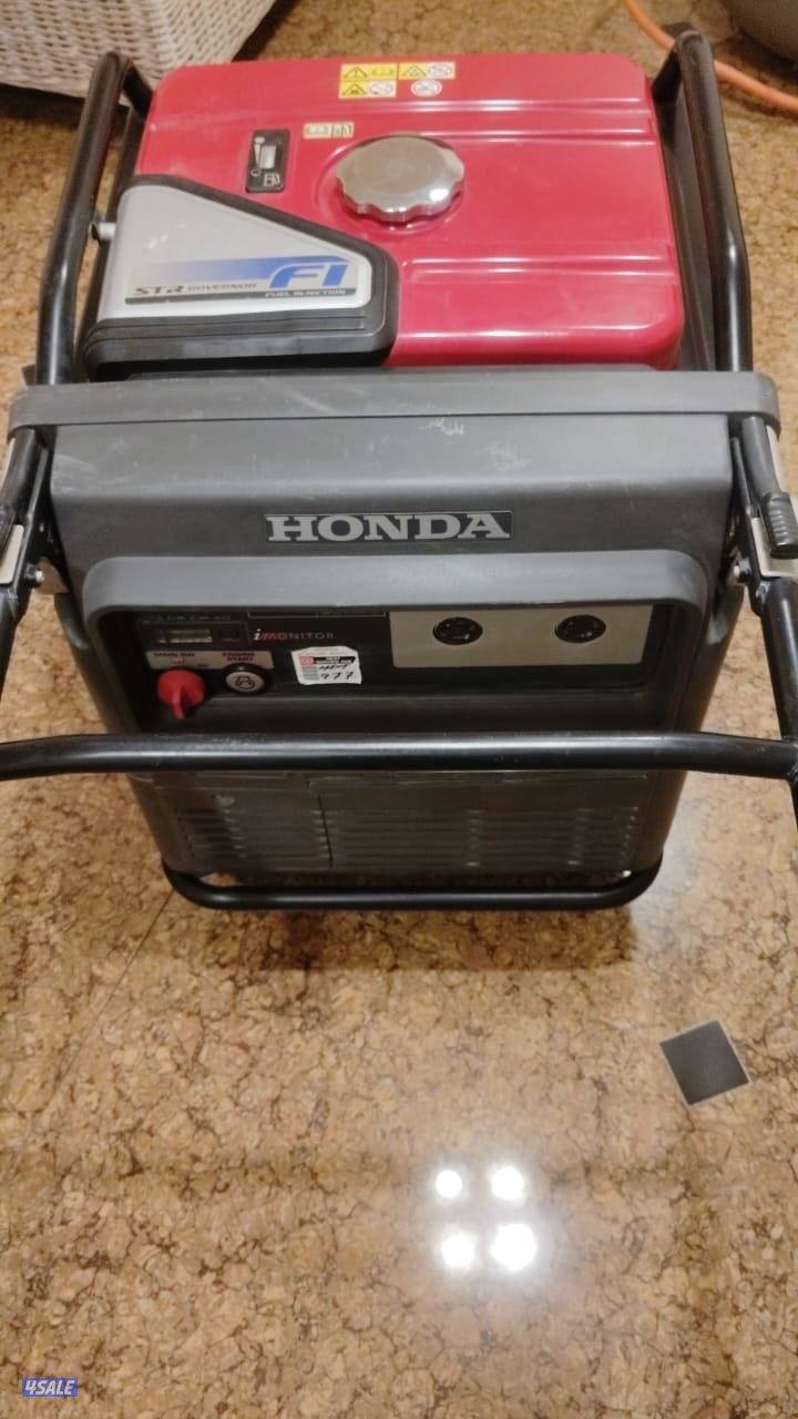 للبيع جنريتور هوندا ٧٠٠٠3