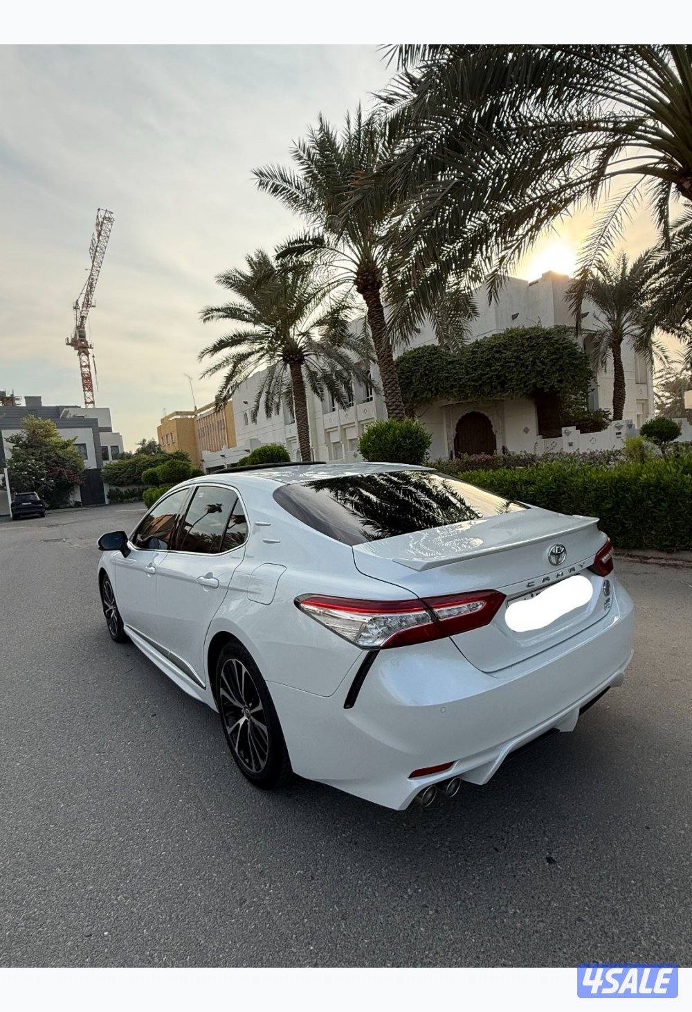 للبيع كامري سبورت - صبغ الوكاله - عداد ٥٠ألف فقط5
