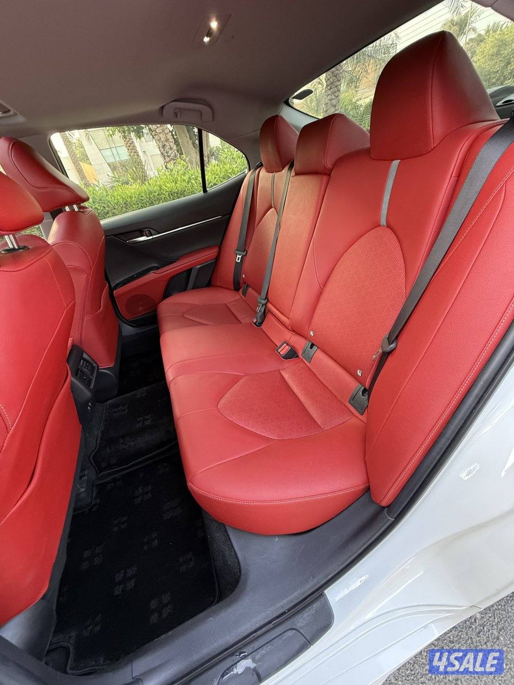 للبيع كامري سبورت - صبغ الوكاله - عداد ٥٠ألف فقط8