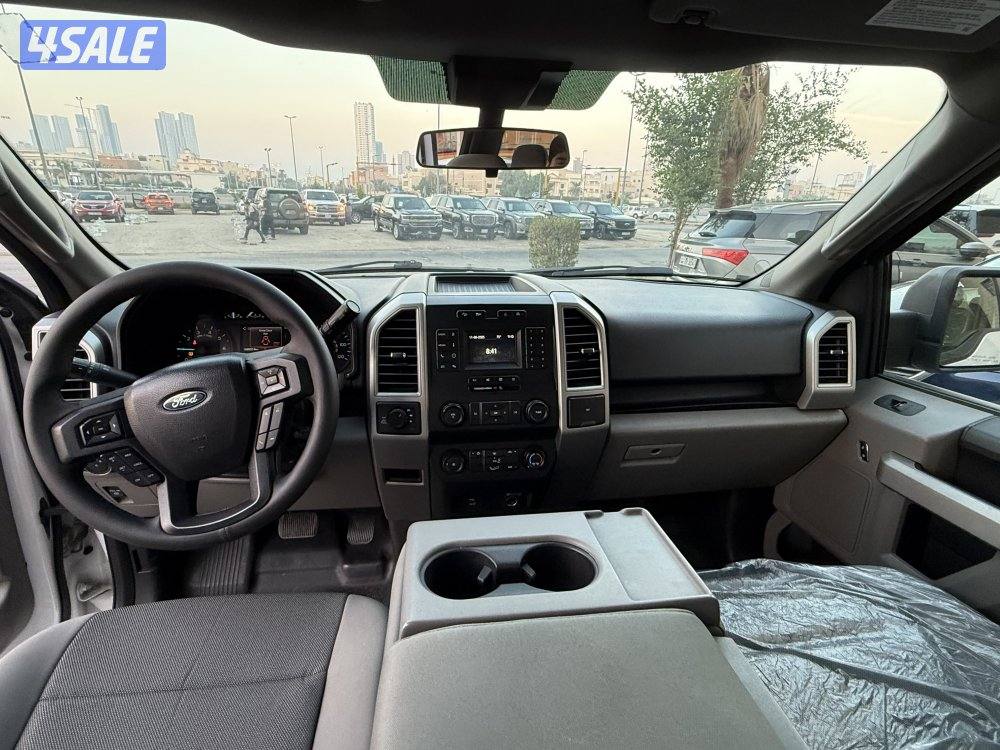 للبيع وانيت فورد4