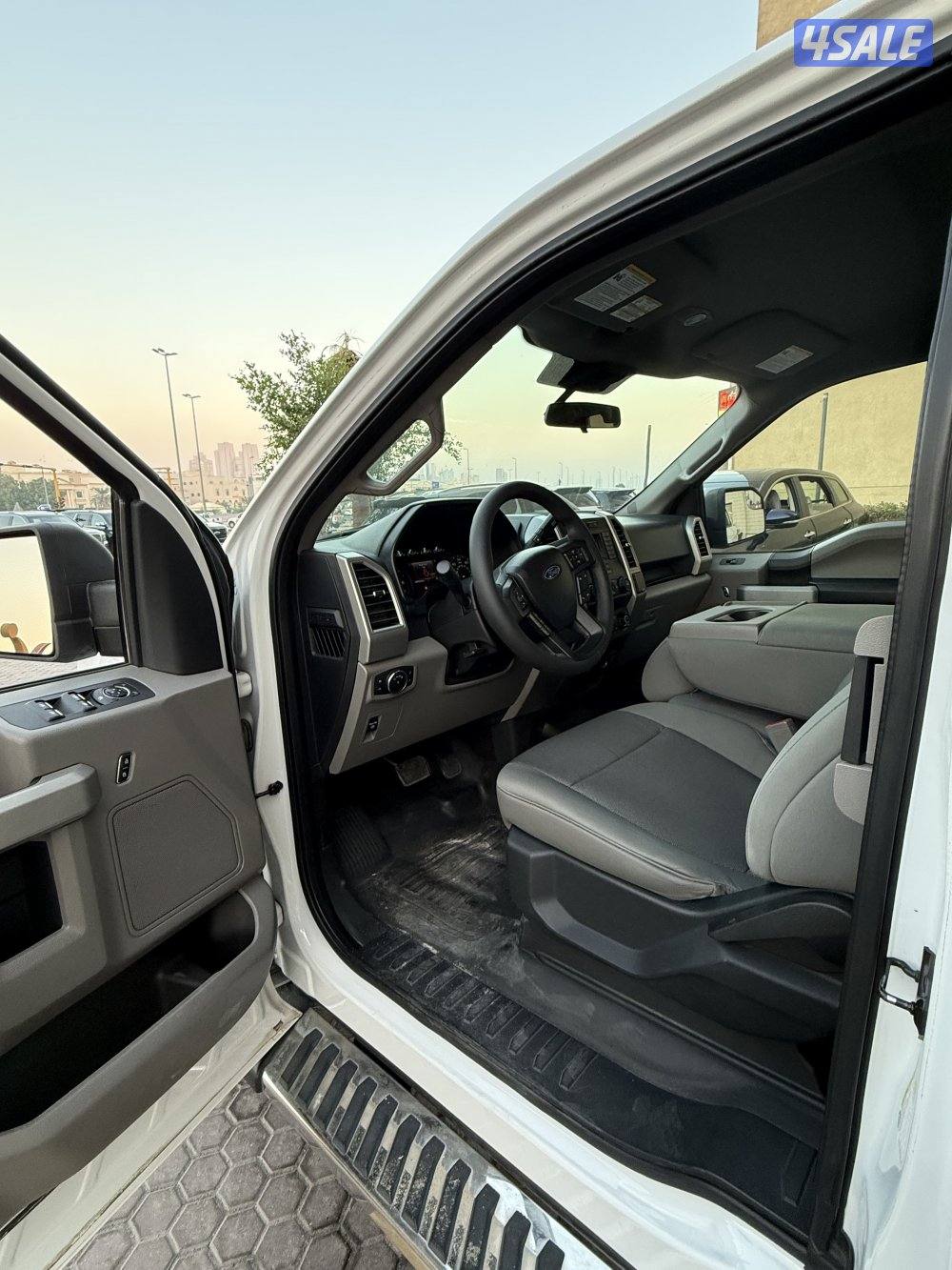 للبيع وانيت فورد5