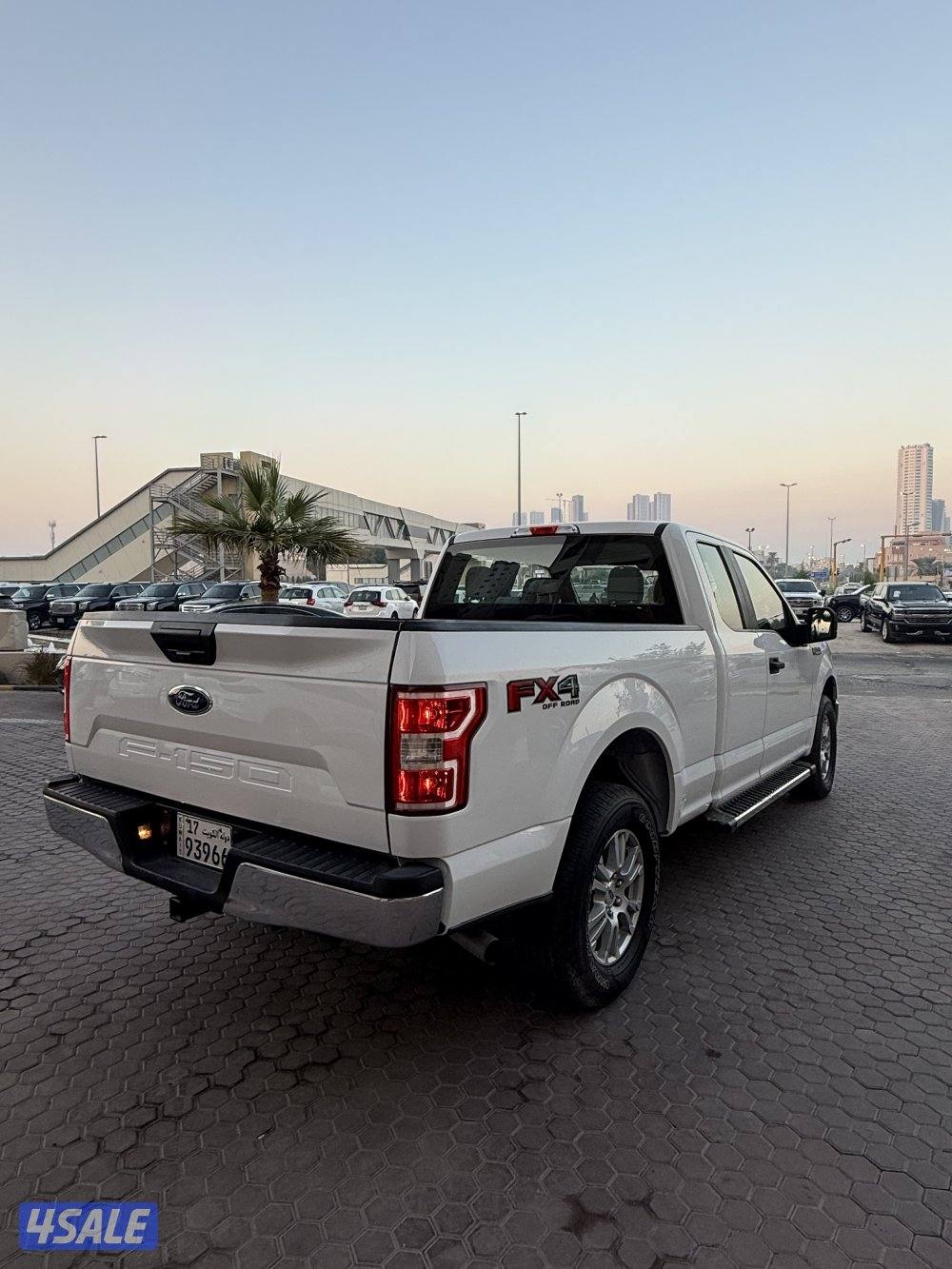 للبيع وانيت فورد3