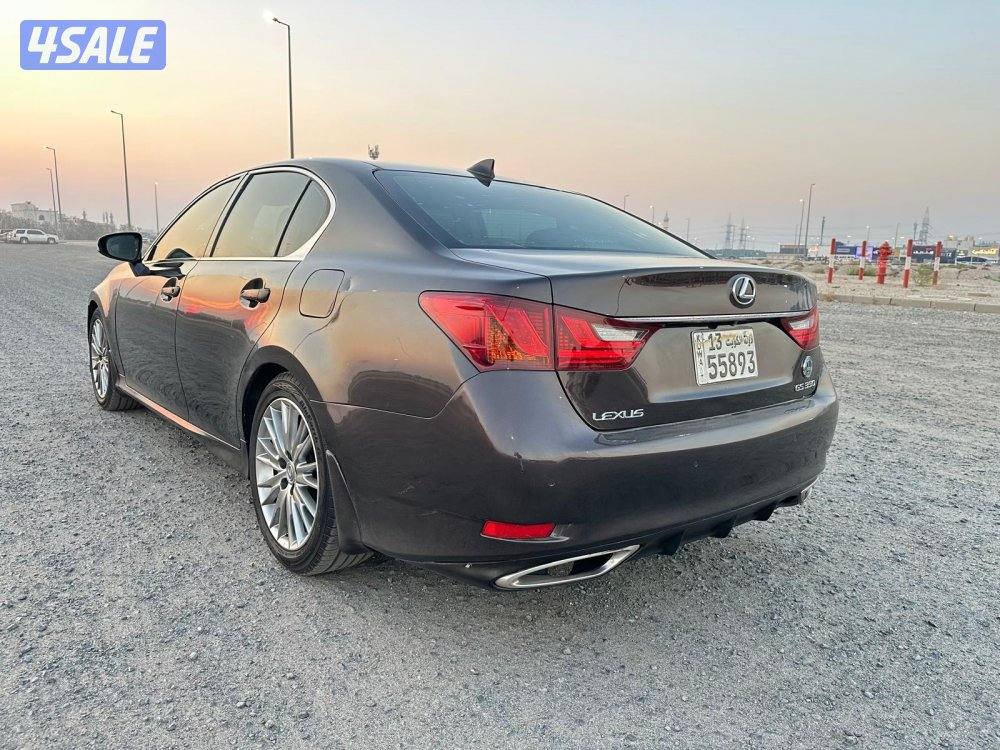لكزس GS 350 موديل ٢٠١٥ بحالة ممتازة1
