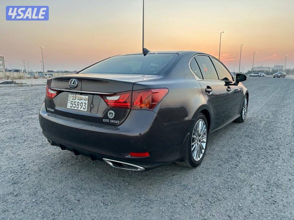 لكزس GS 350 موديل ٢٠١٥ بحالة ممتازة6