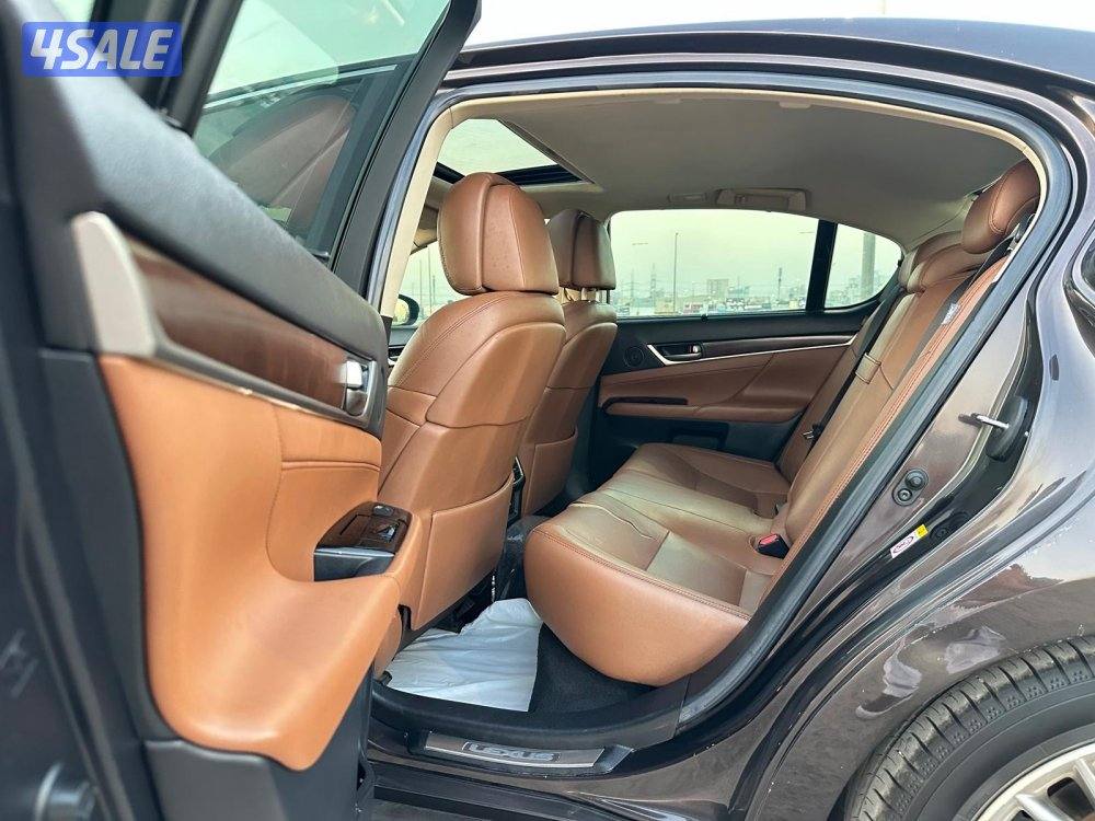 لكزس GS 350 موديل ٢٠١٥ بحالة ممتازة8