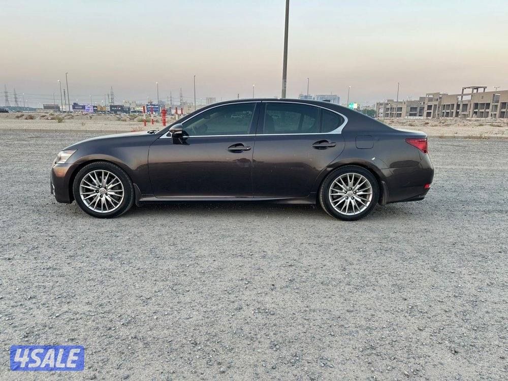 لكزس GS 350 موديل ٢٠١٥ بحالة ممتازة9