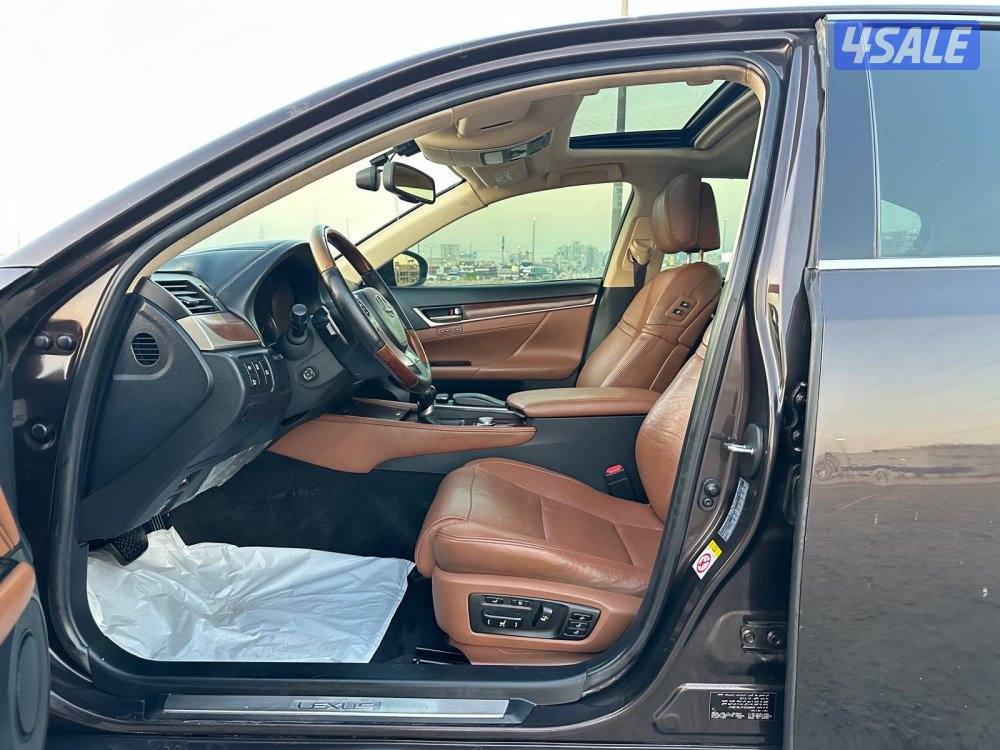لكزس GS 350 موديل ٢٠١٥ بحالة ممتازة10