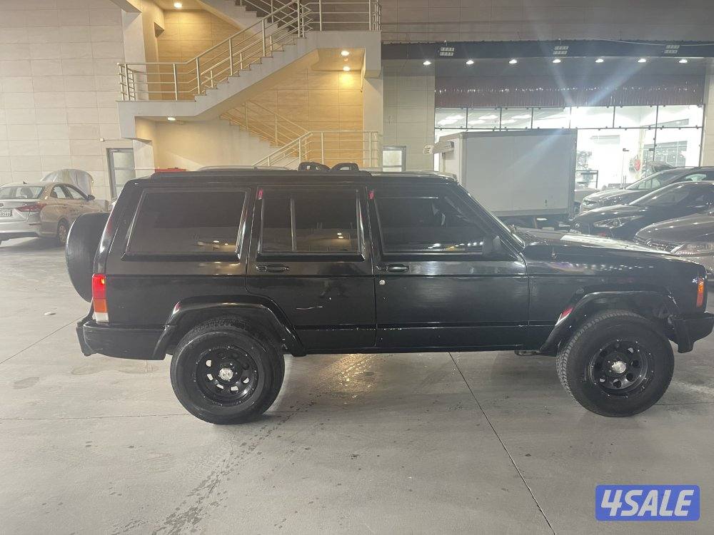 للبيع شروكي موديل ٢٠٠٠ ماشي ٢٠٠ توني نافظة حق الموسم بدون دبل3