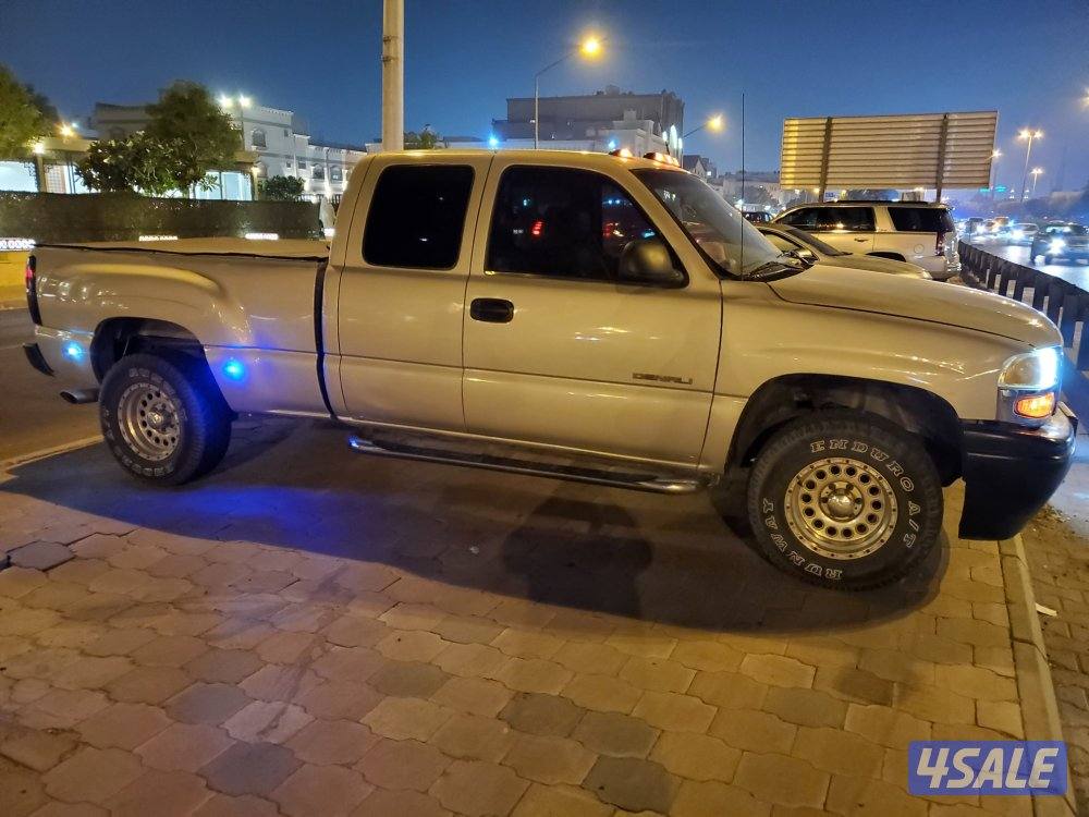 للبيع او بدل مع جيب لاندكروزر11