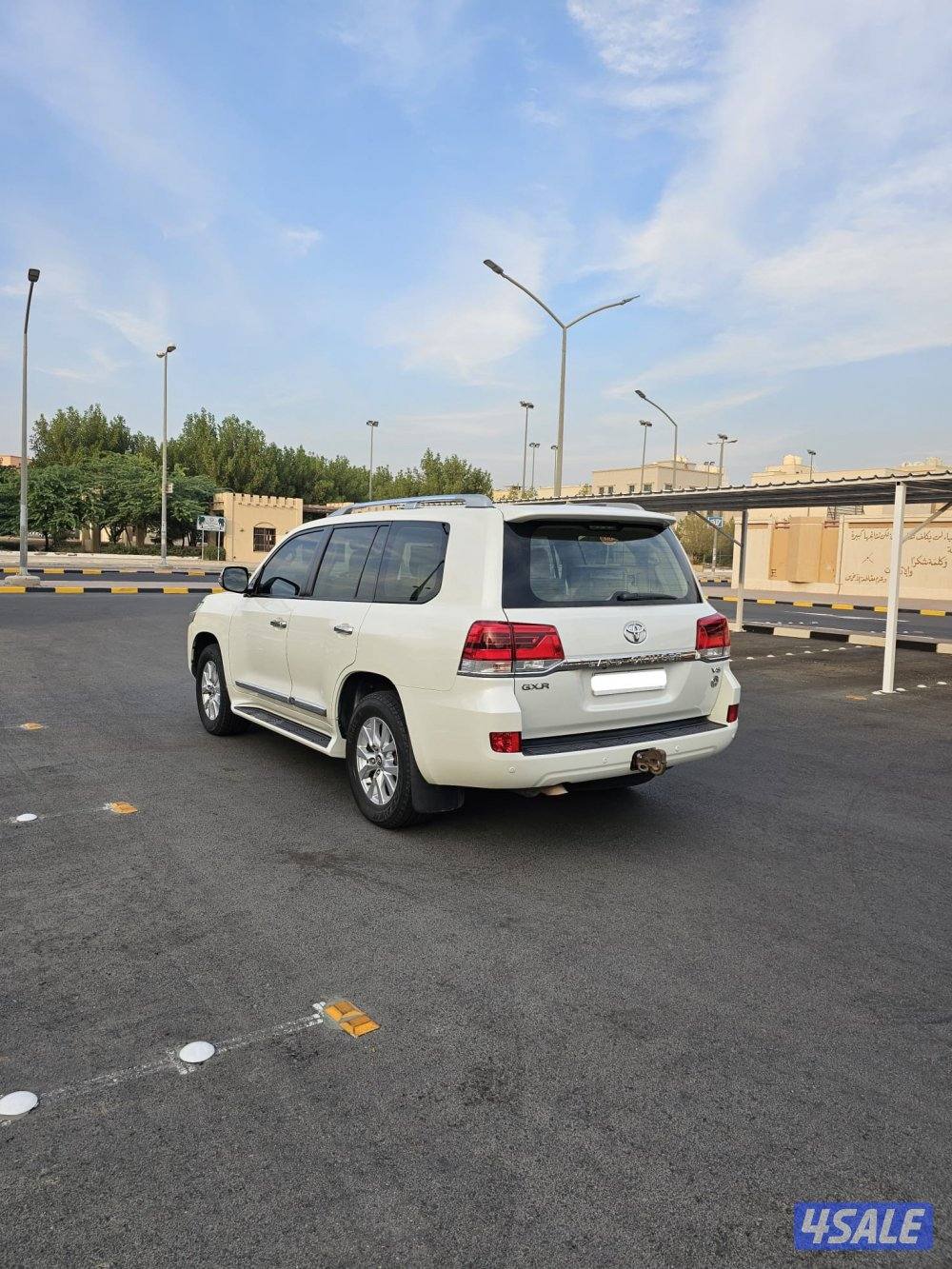 لاند كروز 2017 GXR نظيف الموتر ..5