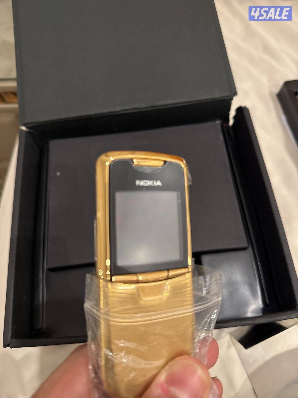 للبيع تلفون نوكيا 8800 جديد لم يستخدم2