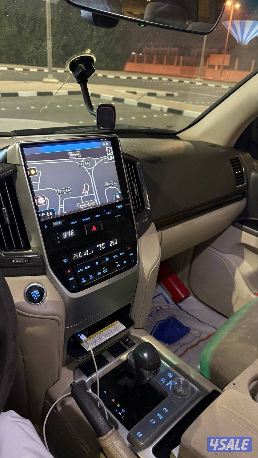 للبيع لاندكروزر VXR 20194