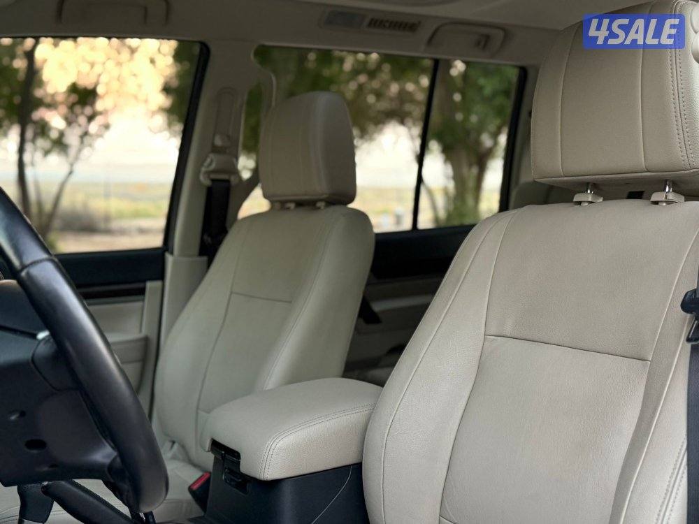 باجيرو 2022 صبغ الوكاله ماشي 140 كامل المواصفات المكينه الكبيره جلد فت5