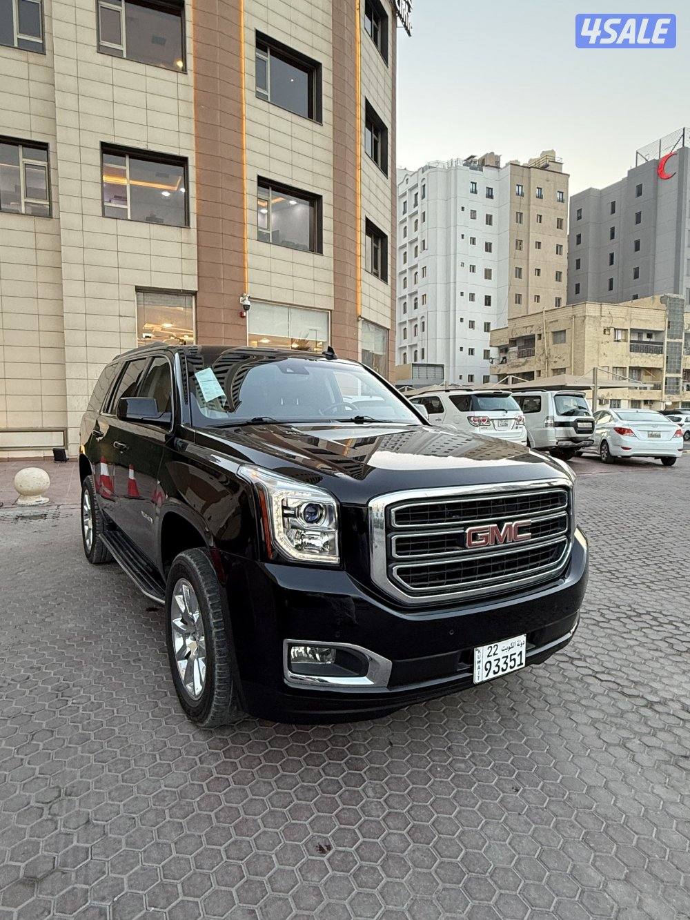 للبيع يوكن 2017 وارد امريكا0