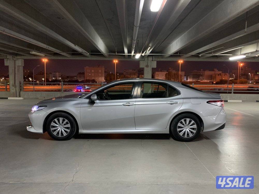 للبيع كامري 20195