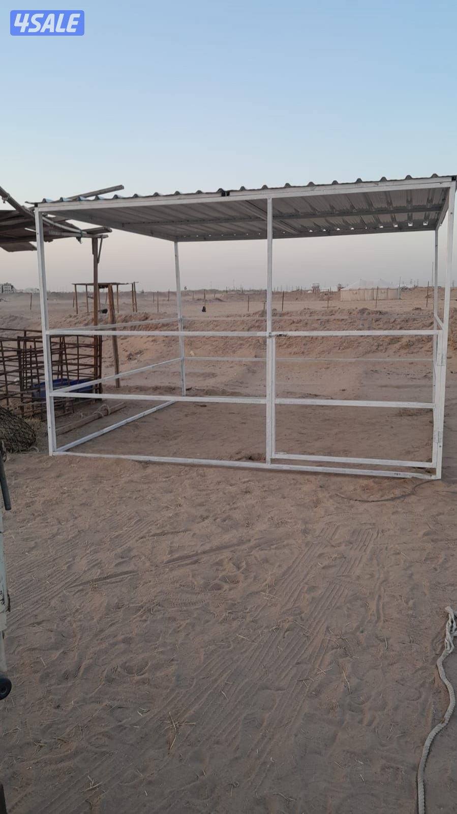 للبيع بناجر خيل صيفيه + بواديك .. ومخازن للعلف وغرف معزوله10