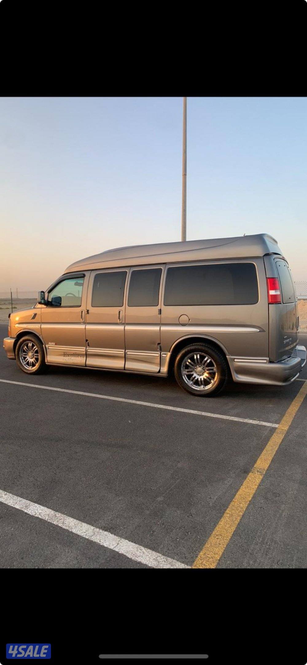 للبيع فان GMC11