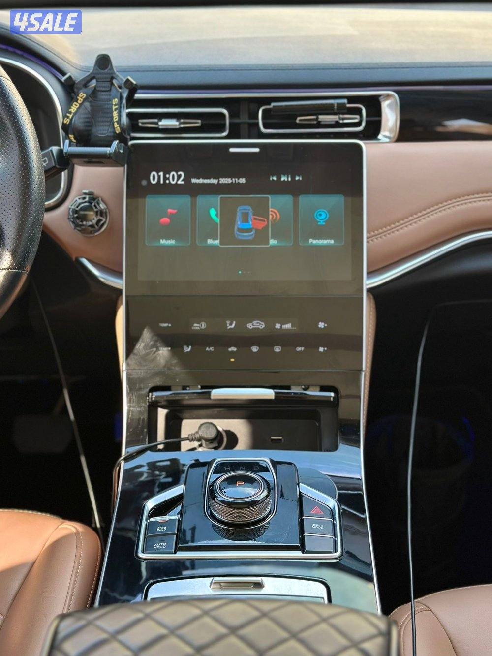 للبيع ساينو تراك VGV U75/202411