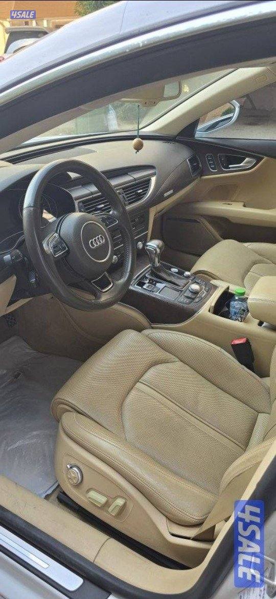 اودي a7 ماشي 111.0001