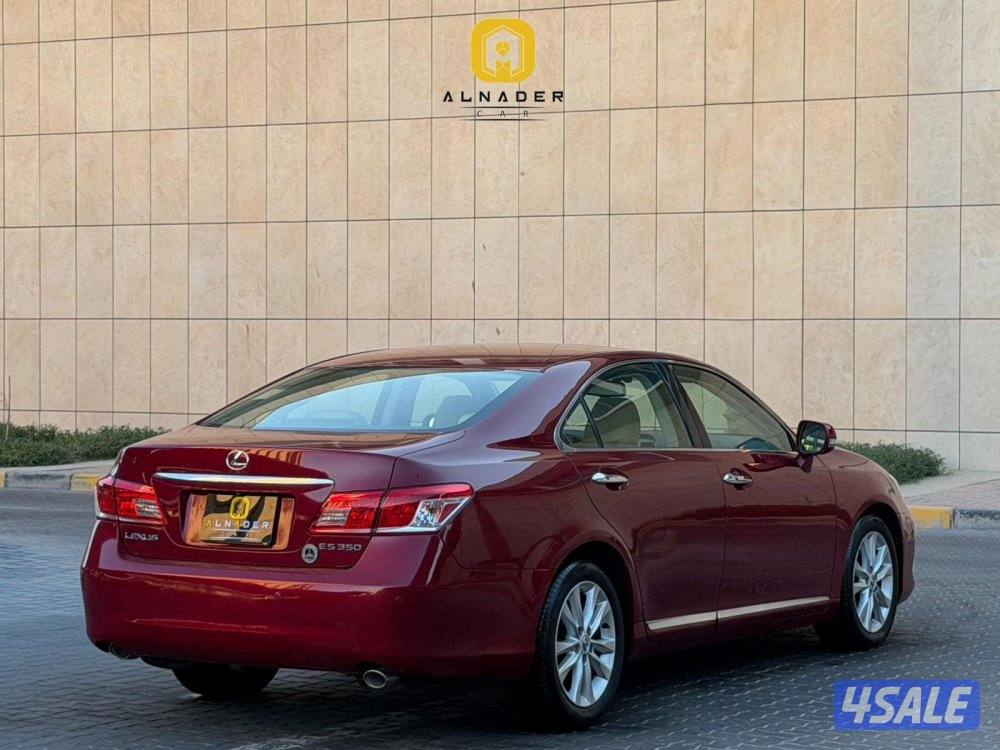 للبيع لكزس ES350 موديل 2011 وارد الساير3
