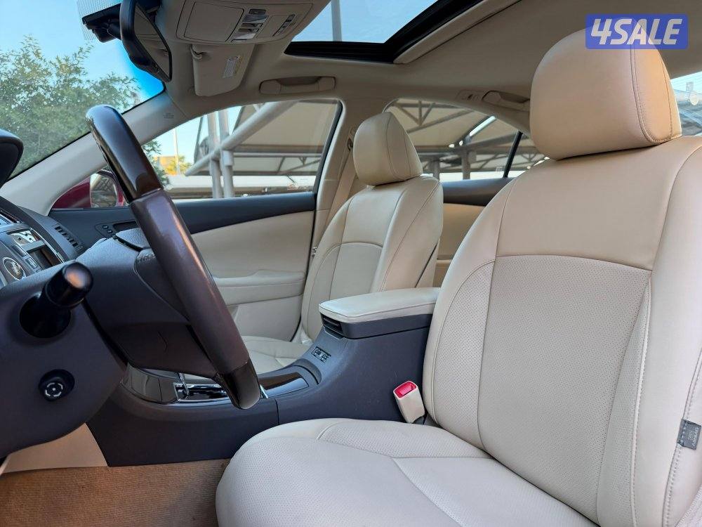 للبيع لكزس ES350 موديل 2011 وارد الساير6