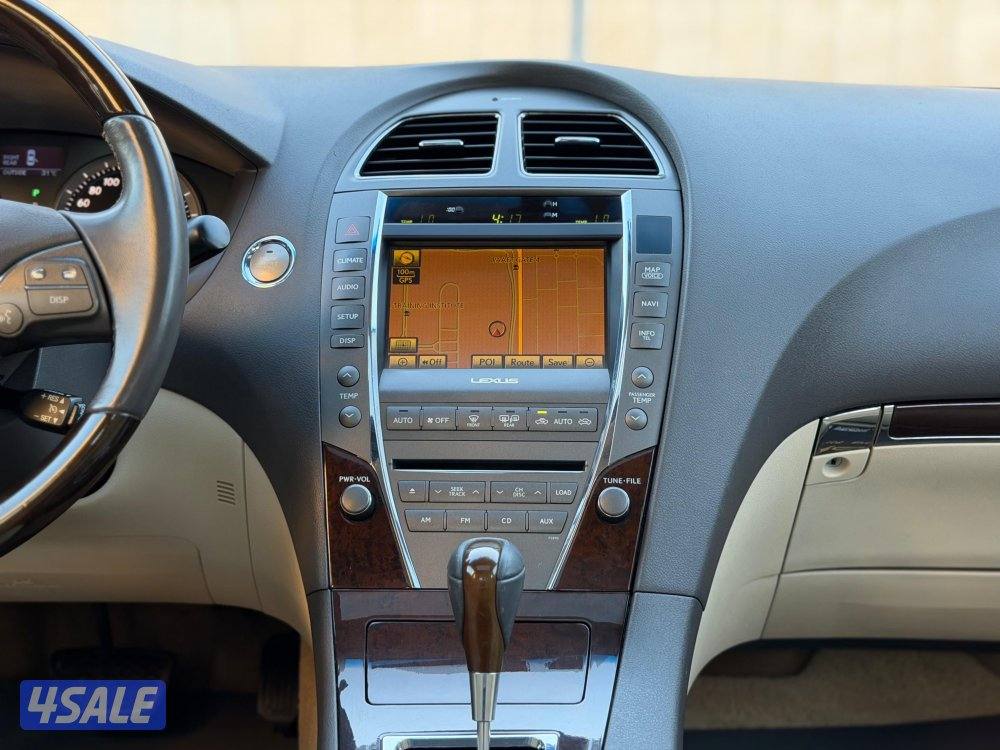 للبيع لكزس ES350 موديل 2011 وارد الساير10